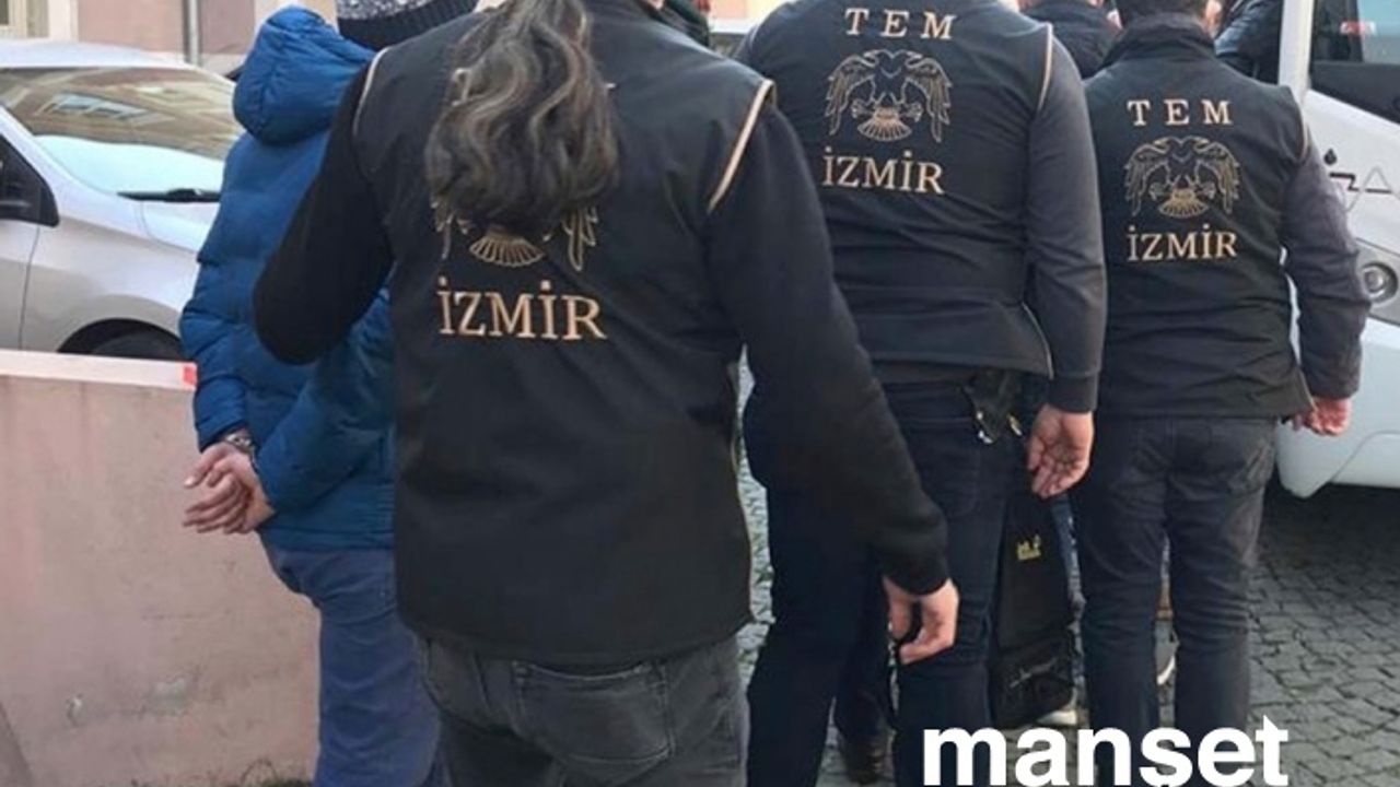 İzmir'de FETÖ'nün hücre evlerine yönelik operasyonda 35 şüpheli yakalandı