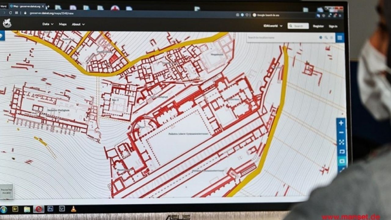 2 bin 300 yıl önceki Bergama Antik Kenti 'dijital' dünyadaki yerini aldı