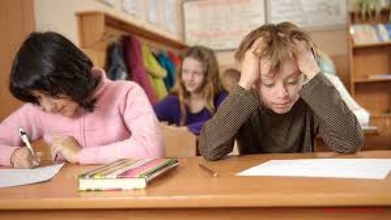 Schüler können Klassen wegen Corona freiwillig wiederholen