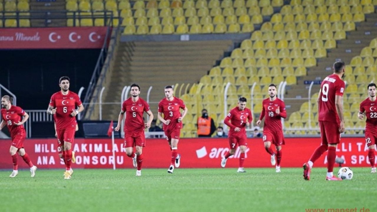 Türkiye Dünya Kupası elemeleri ilk maçında Hollanda'yı konuk ediyor