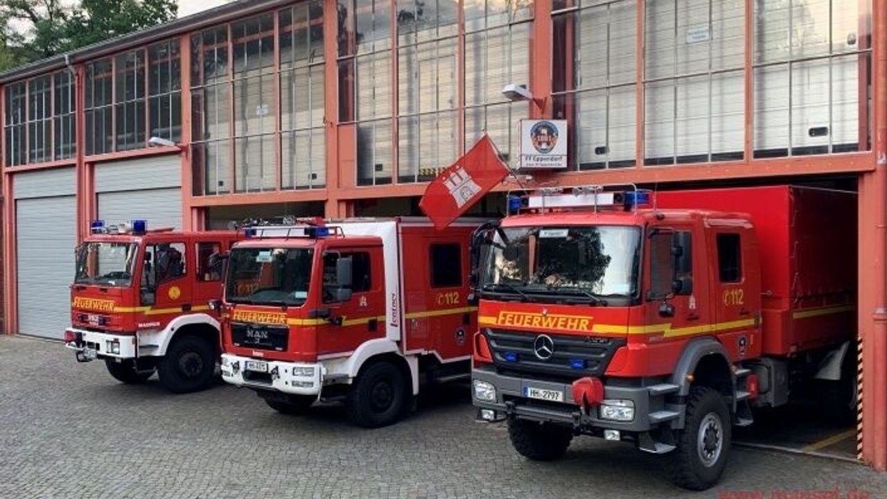 Eine Frau nach Laubenbrand in Hamburg-Groß Borstel verstorben