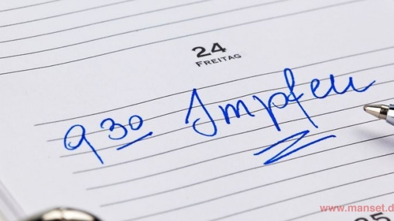 Mobile Impfteams für Hamburgs berufsbildende Schulen