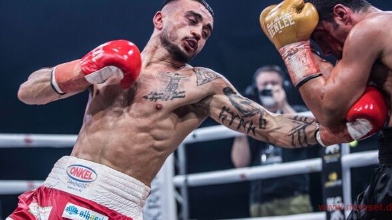 Yenilgisiz boksörümüz Volkan Gökçek, Almanya’da ringe çıkıyor