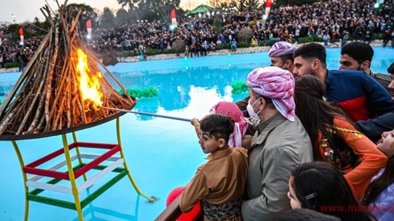 Erbil’de Başkan Barzani’nin katılımı ile Newroz ateşi yakıldı
