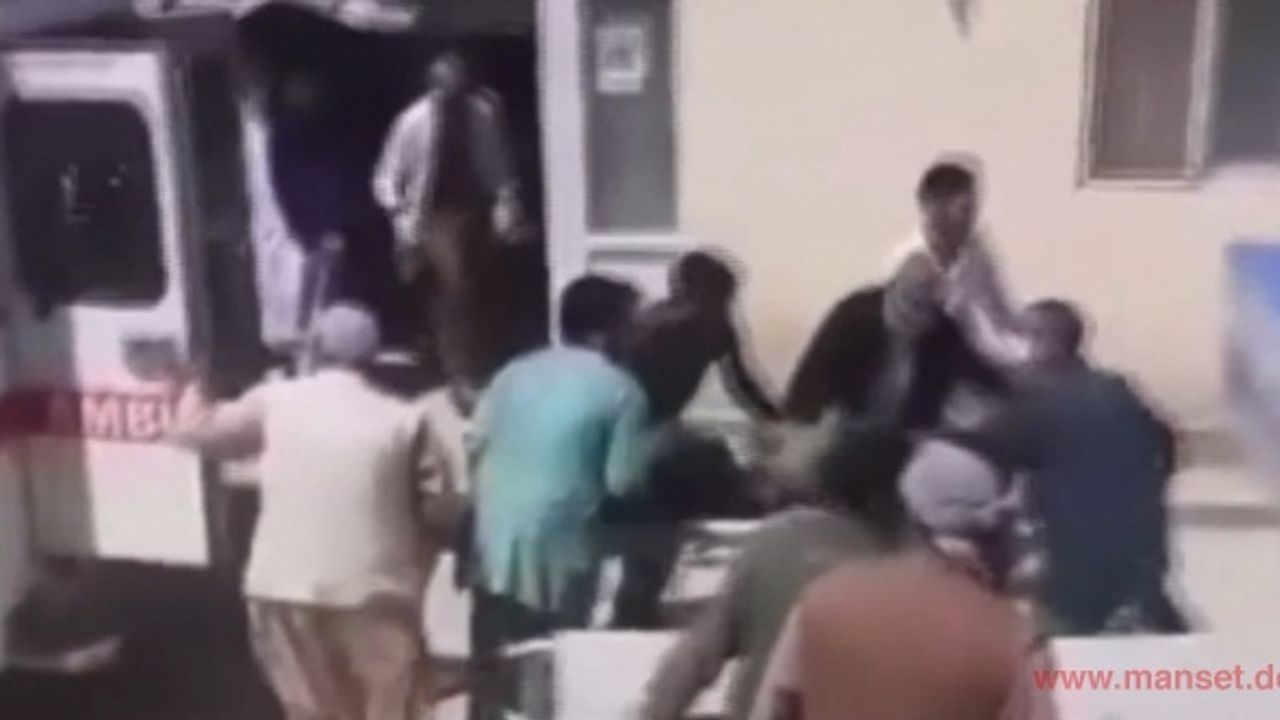 Afganistan’da camide patlama: 31 ölü, 87 yaralı