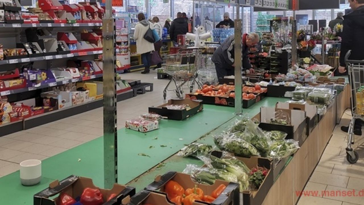 Almanlar, Rusya-Ukrayna savaşının başından beri yemeklik yağ ve un stokluyor