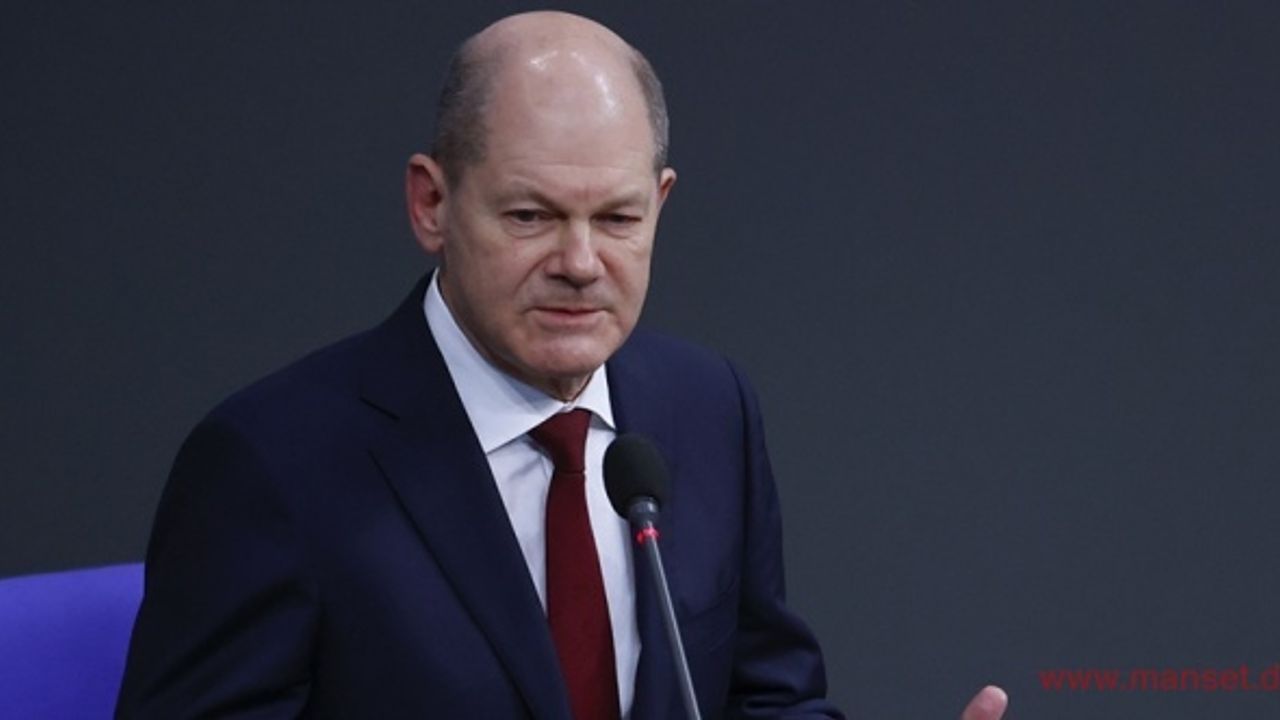Almanya Başbakanı Scholz: Rusya'nın bu savaşı kazanmaması hedefimiz olarak kalmalı