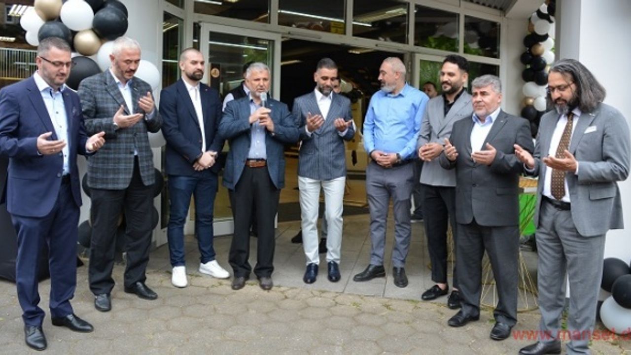 Kalitenin markası Di-Lara şubesi Hamburg’da açıldı