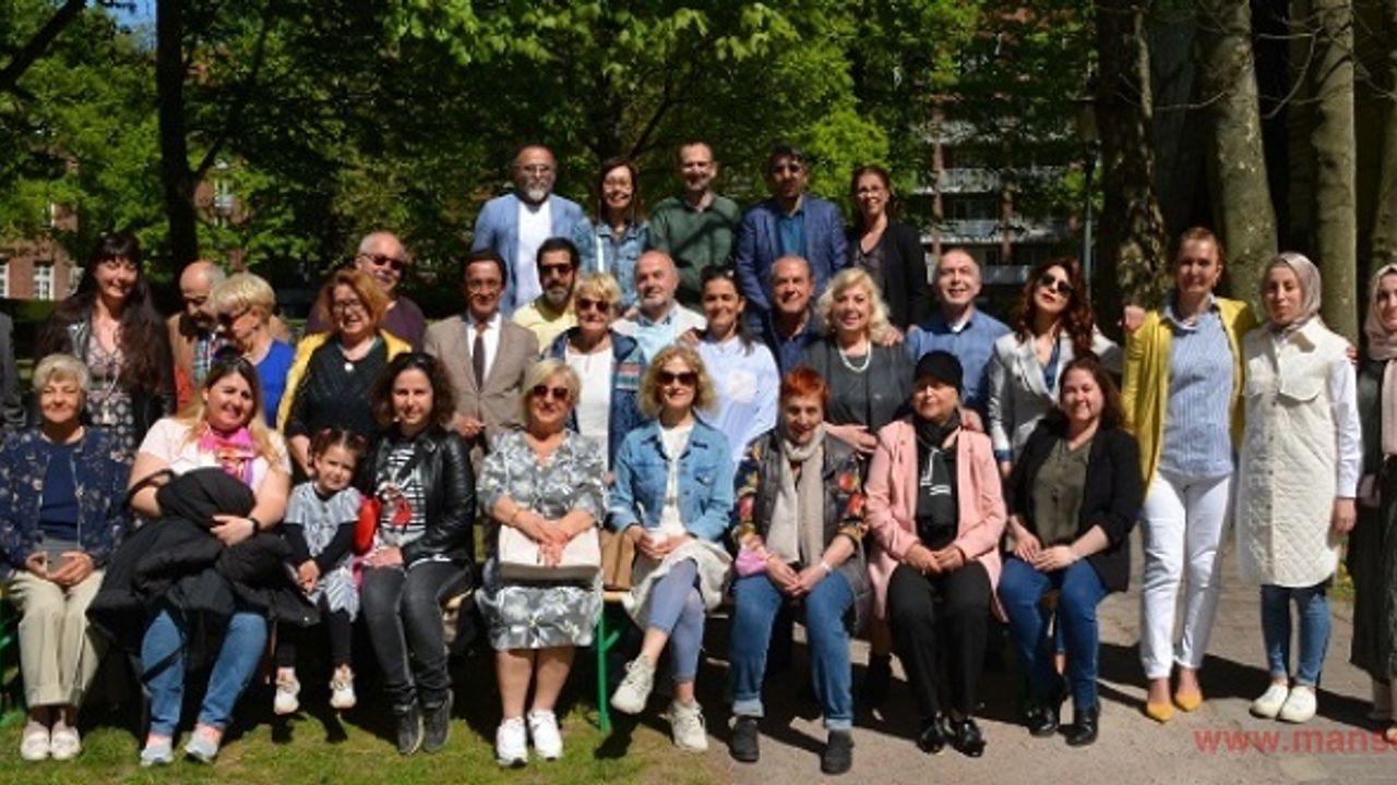 TGH’da Anneler Günü kutlamasında doyasıya sohbet