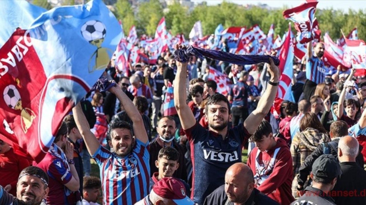 Trabzonspor'un şampiyonluk kutlama ve kupa töreni biletleri yarın satışa çıkacak
