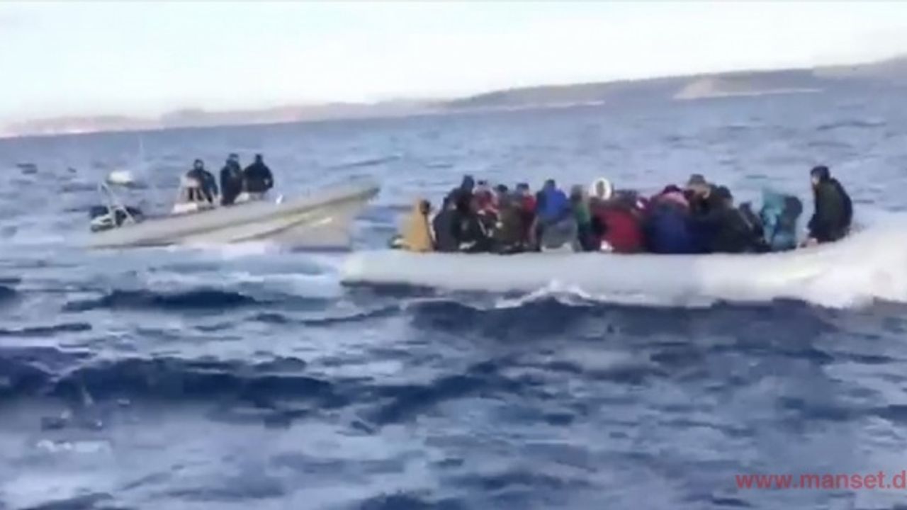 BM: En az 17 bin göçmen Yunanistan deniz sınırından geri itildi