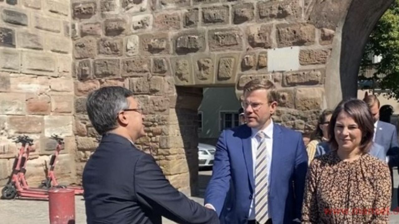 Alman Dışişleri Bakanı Baerbock: "NSU terör örgütüne karşı birlik, beraberlik içerisinde hareket etmeliyiz"