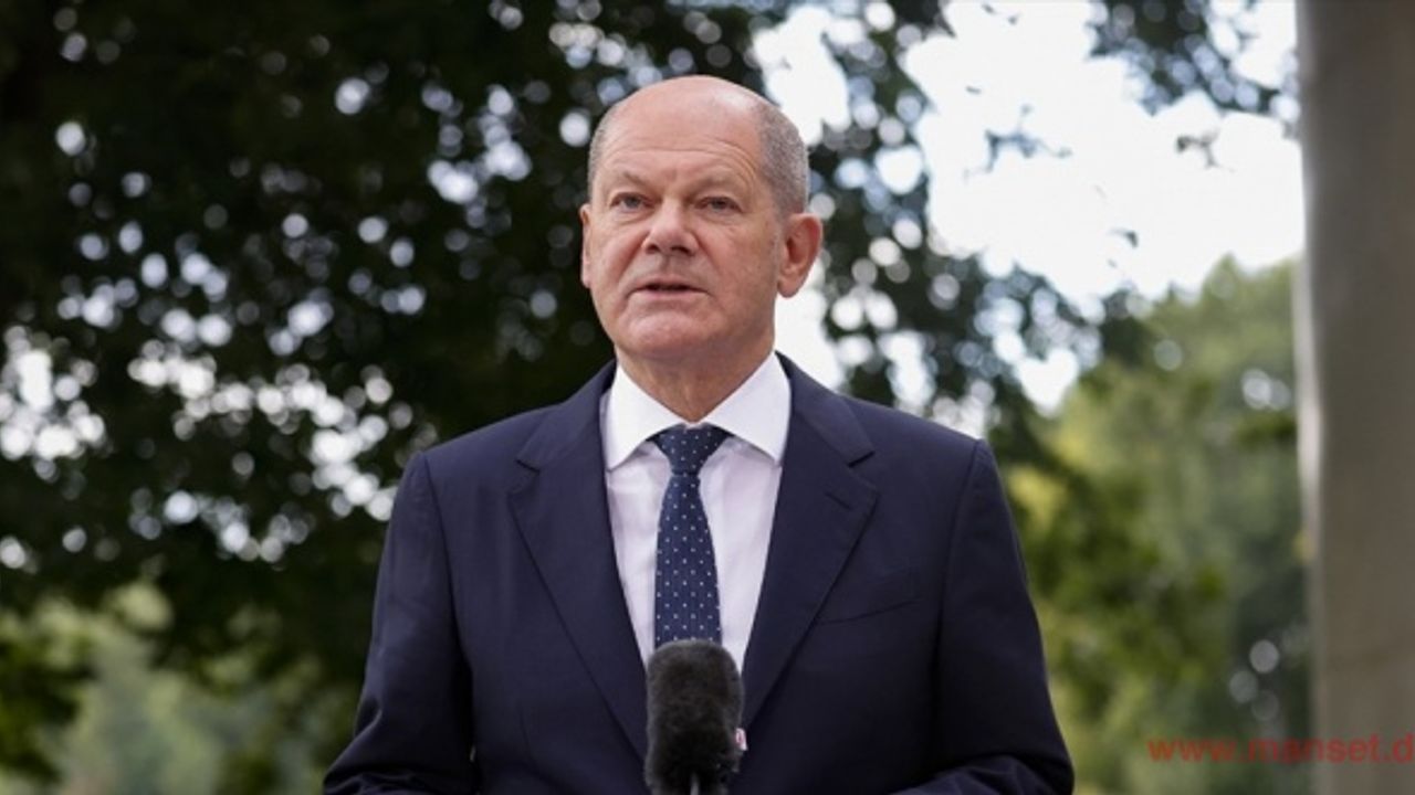 Almanya Başbakanı Scholz, Avrupa Siyasi Topluluğu'nu 'büyük bir inovasyon' olarak niteledi