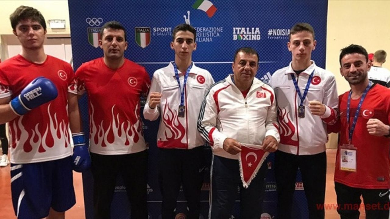 Avrupa Yıldızlar Boks Şampiyonası'nda milli sporcular 10 madalya aldı