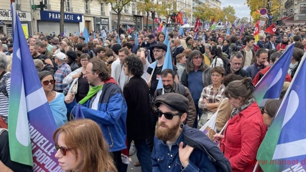 Fransa'da hayat pahalılığını protesto için binlerce kişi sokaklara döküldü