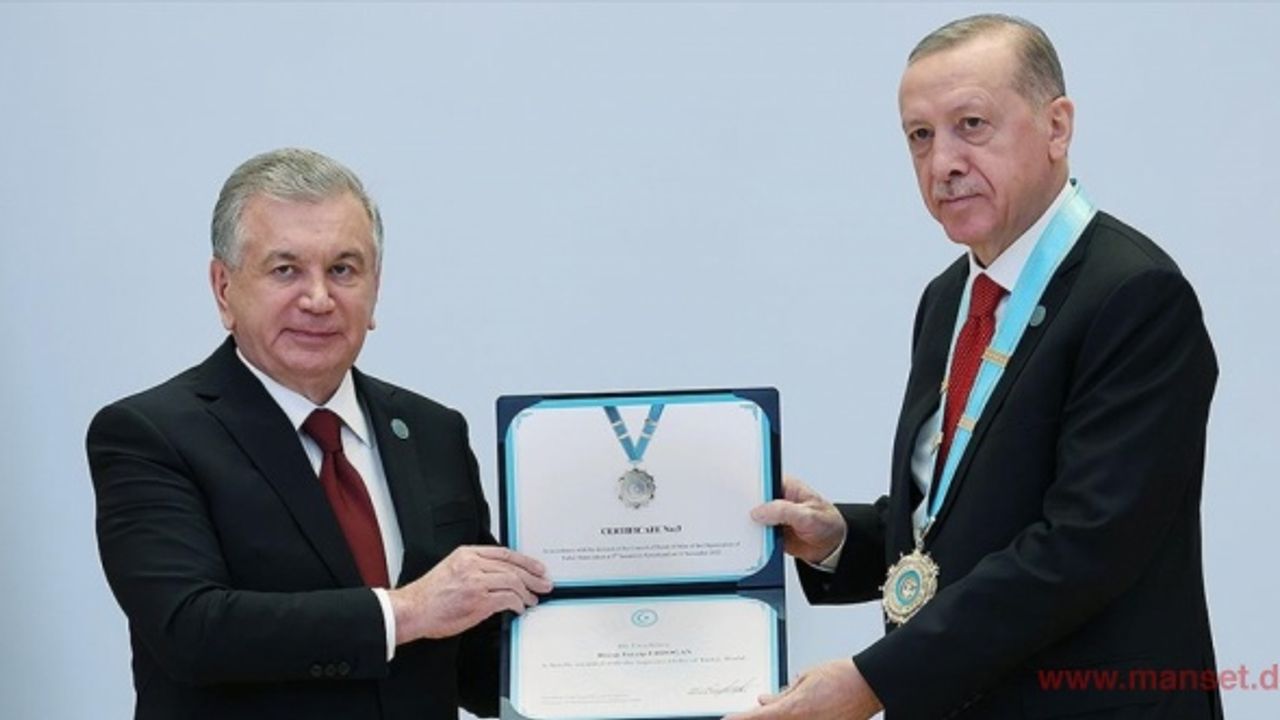 Cumhurbaşkanı Erdoğan'a, “Türk Dünyası Ali Nişanı“ takdim edildi
