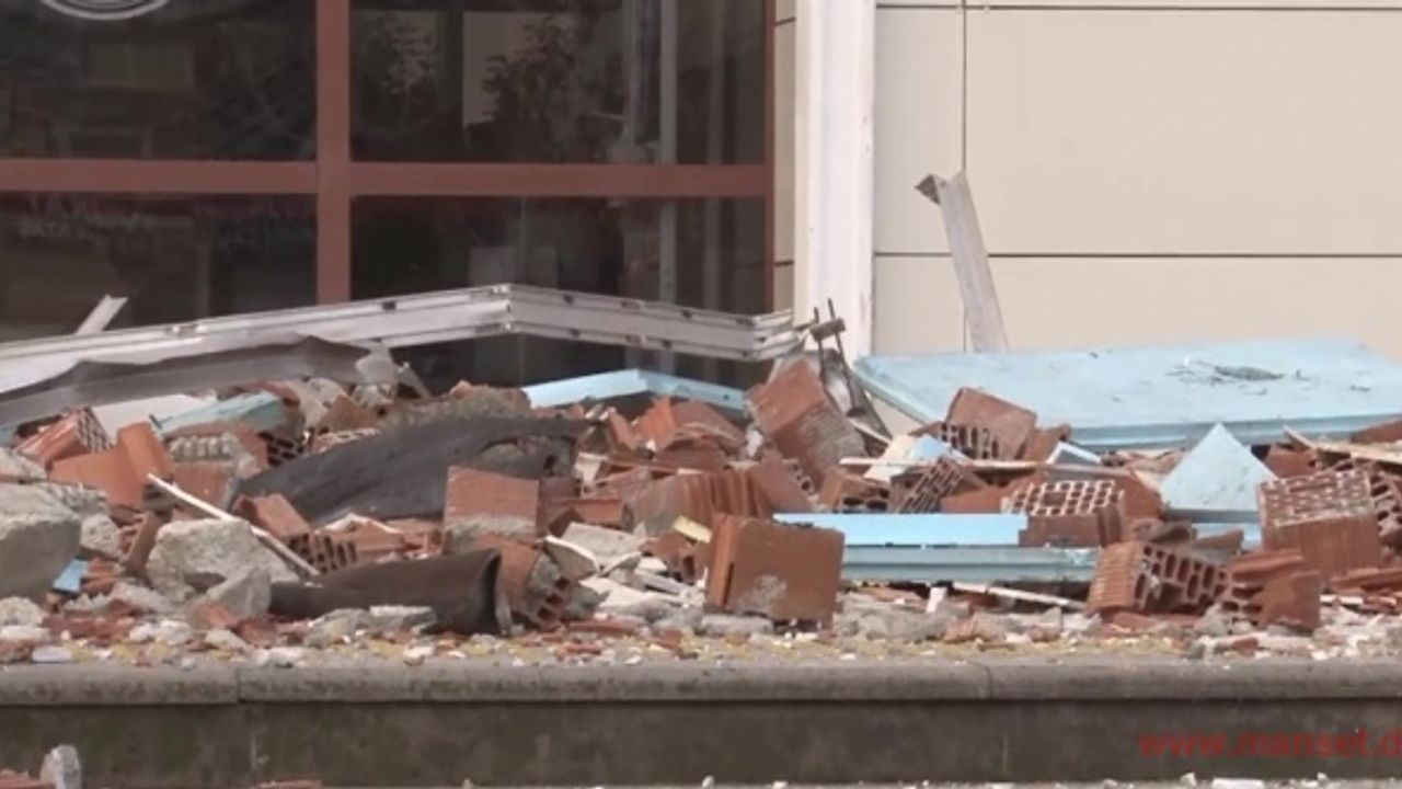 Düzce'de 5.9 büyüklüğünde deprem! İstanbul ve çevre illerden de hissedildi