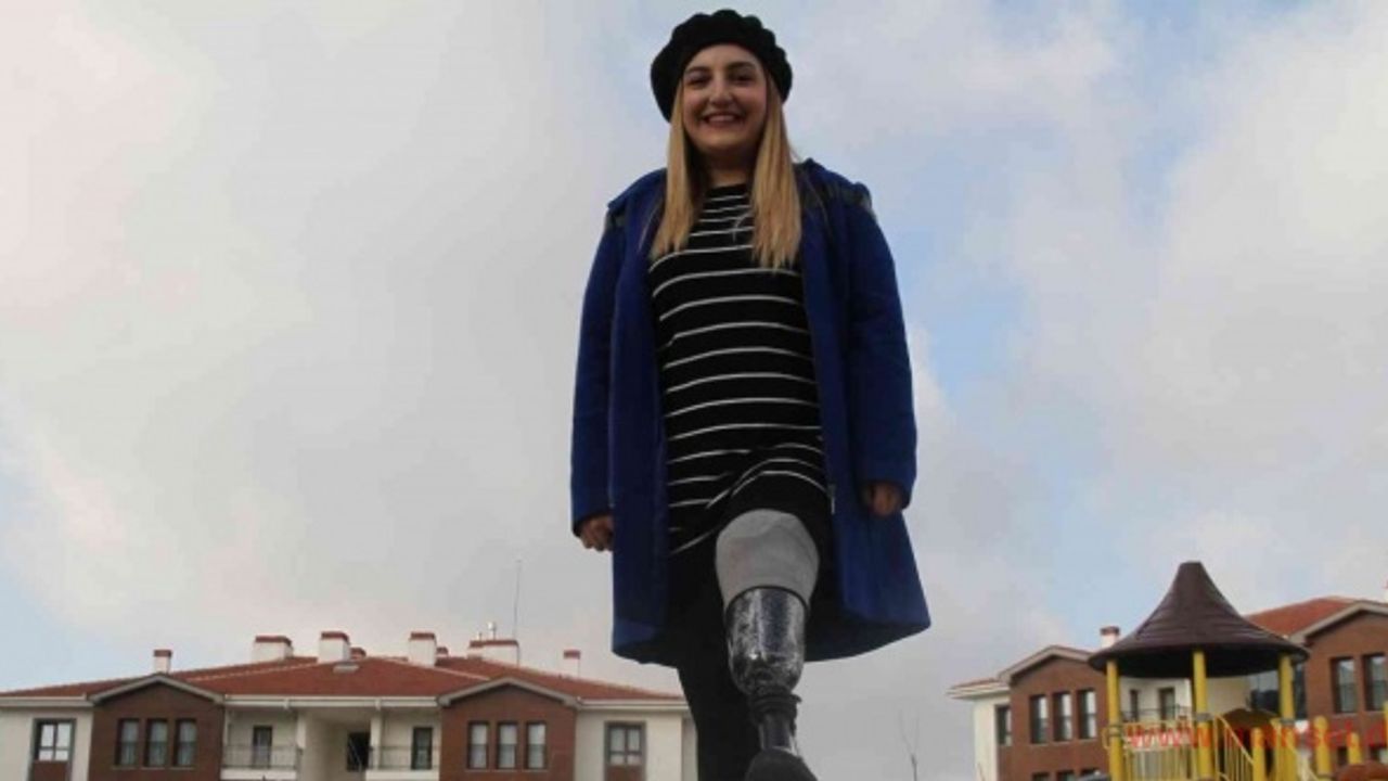 Sol bacağı olmadan dünyaya geldi, engelin engel olmadığını kanıtladı