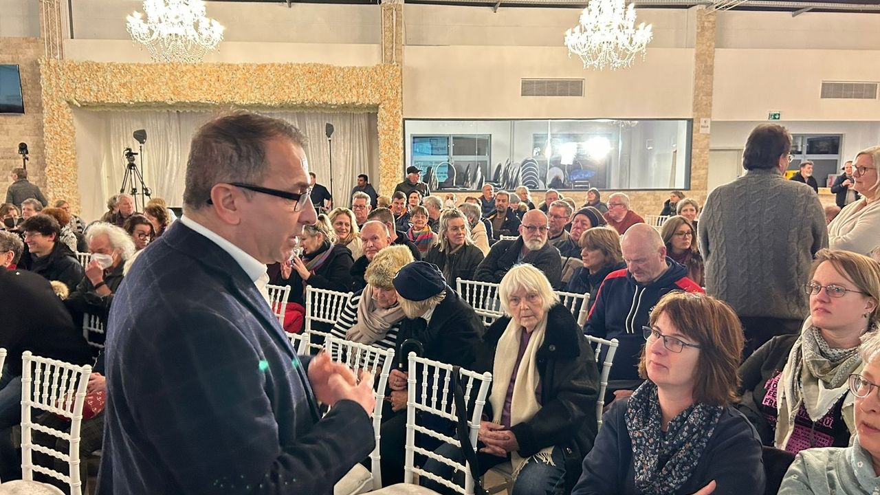 “Ağaç Gaz Değildir!” başlıklı enerji krizi toplantısında yetkililere soru yağmuru