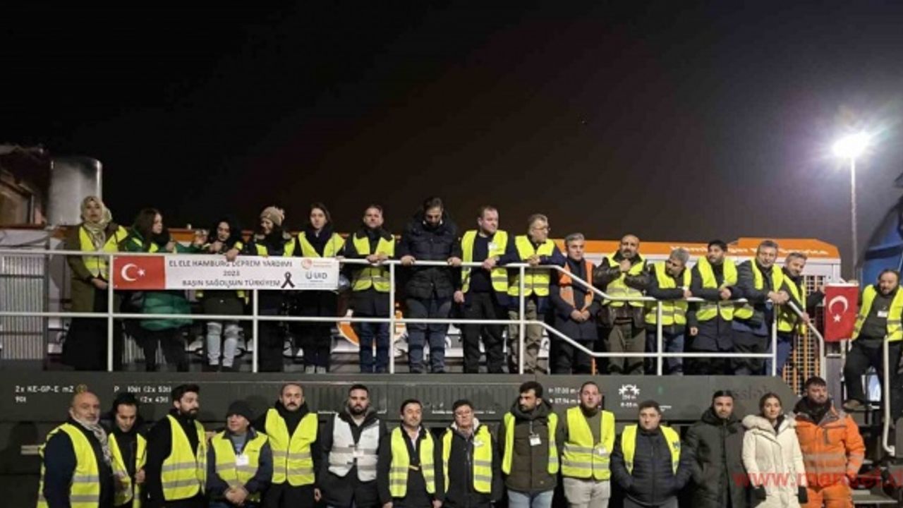 Adem Gülaz, 150 bin Euro`ya Türkiye’deki depremzedeler için tren kiraladı
