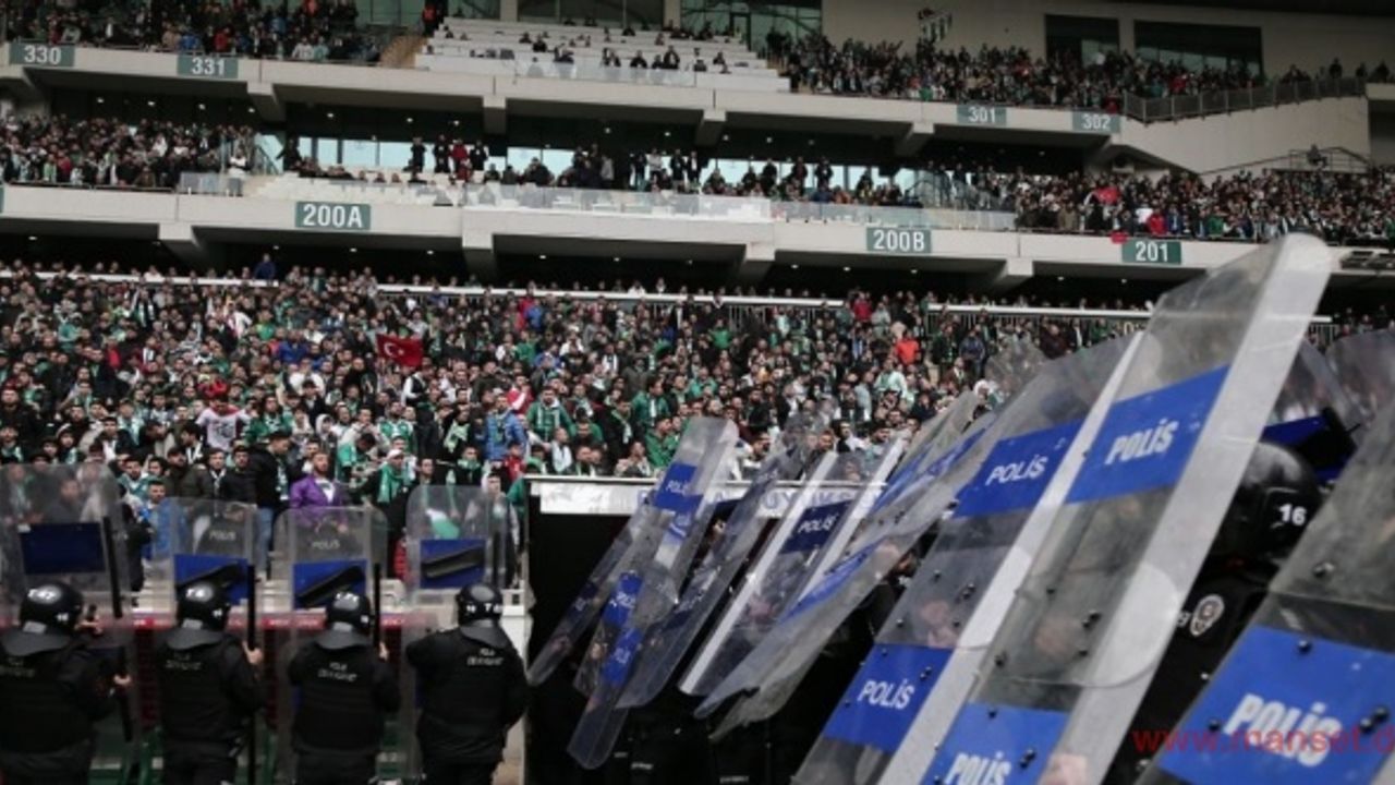Bursaspor-Amed Sportif Faaliyetler maçı sonrası 7 kişi gözaltına alındı