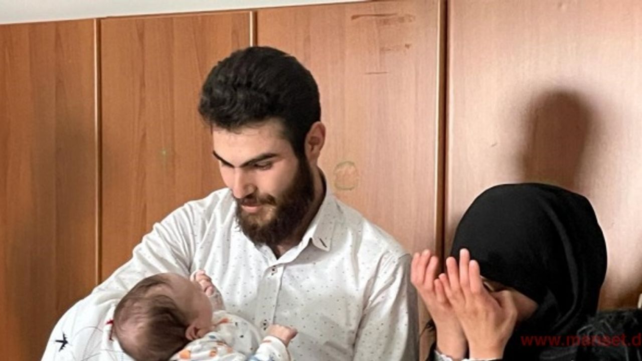 6 Günlükken depremzede olan bebek, 34 gün sonra ailesine kavuştu