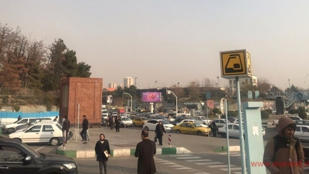 İran'da kız öğrencileri zehirleyenler idamla yargılanacak