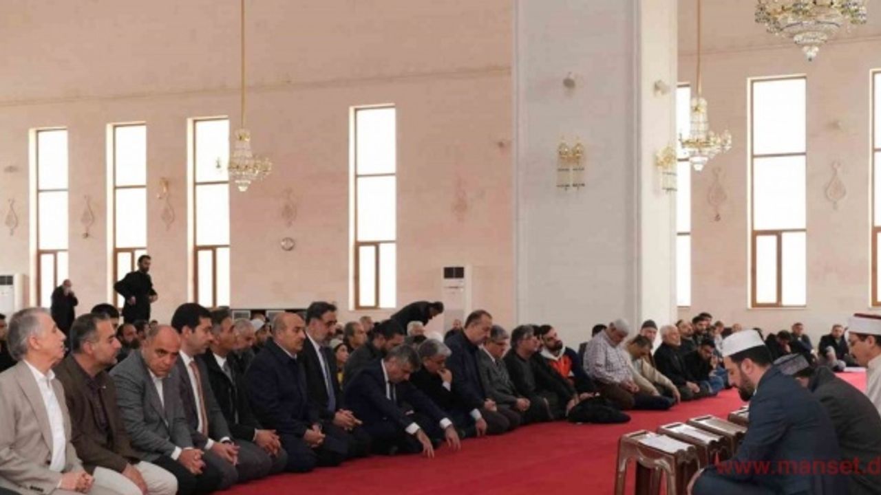 Mardin’de depremde vefat edenler için 3 dilde Mevlit-i Şerif okundu