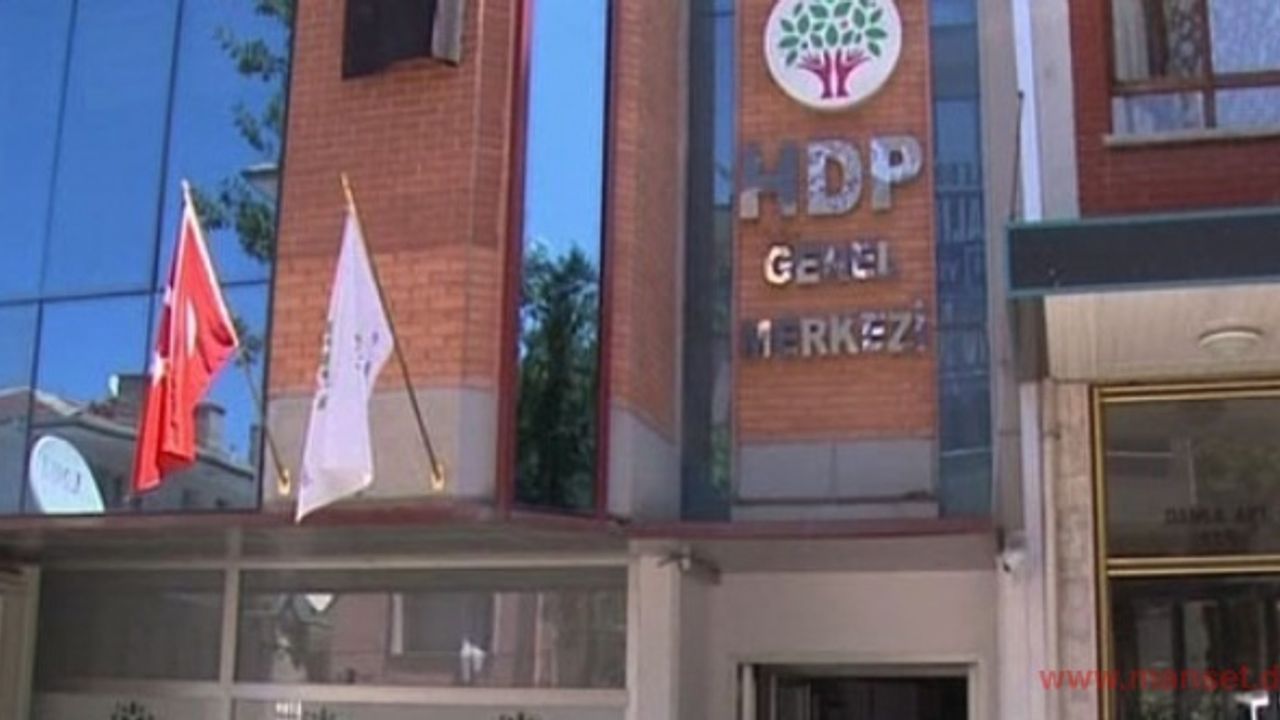 HDP’nin kapatılma davasında dosyanın AYM raportörüne verilmesi kararlaştırıldı