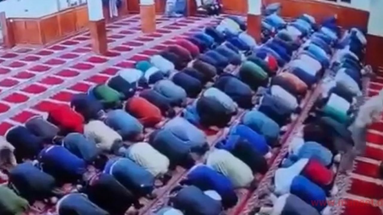Türk saldırgan ABD’de cami imamını secdede bıçakladı