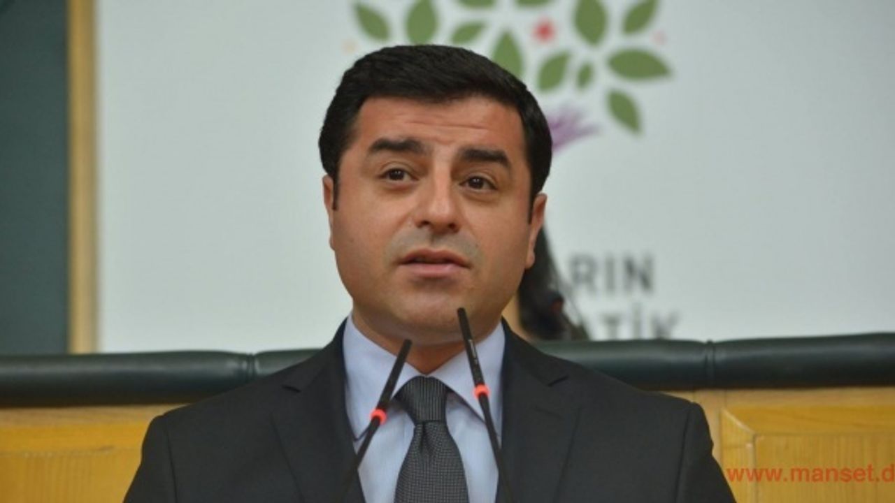 Demirtaş'tan 'Aktif politikayı bırakıyorum' açıklaması