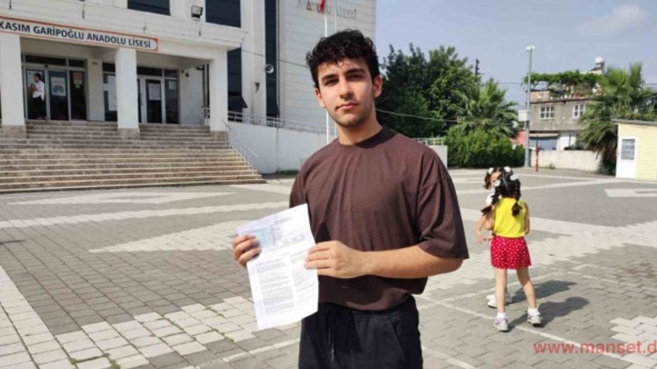 63 saat enkaz altında kalan Gürkan, üniversite sınavına girdi