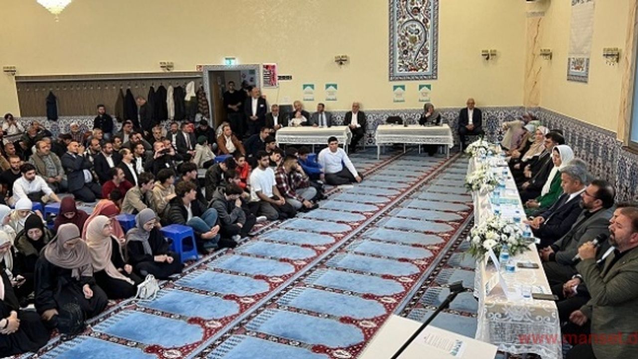 Almanya’nın ilk İmam Hatip Lisesi Hamburg'da açıldı