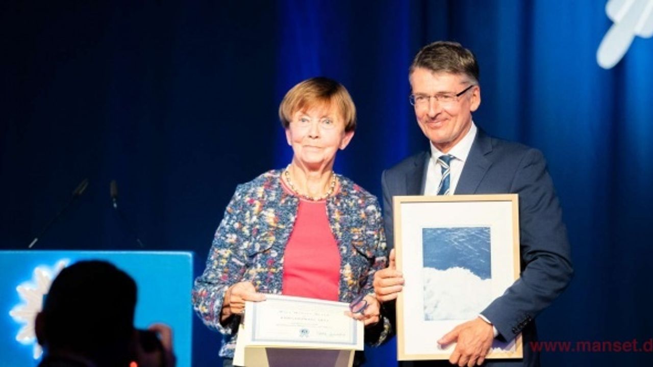 Hamburgs Polizeipräsident in den Ruhestand verabschiedet