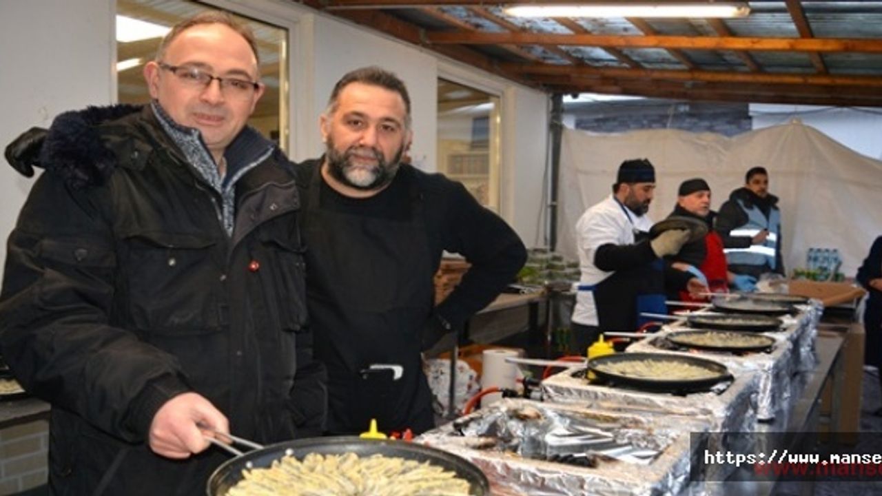 Ditib Merkez Camisindeki Hamsi Festivalinin geliri yeni cami yapımına gidecek