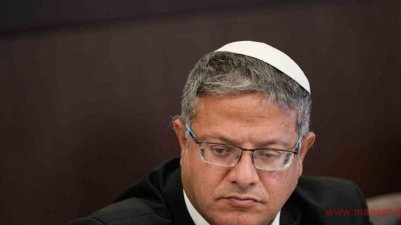 İsrail kabinesinde “camide hoparlörlerden Yahudi duası okunması” krize neden oldu