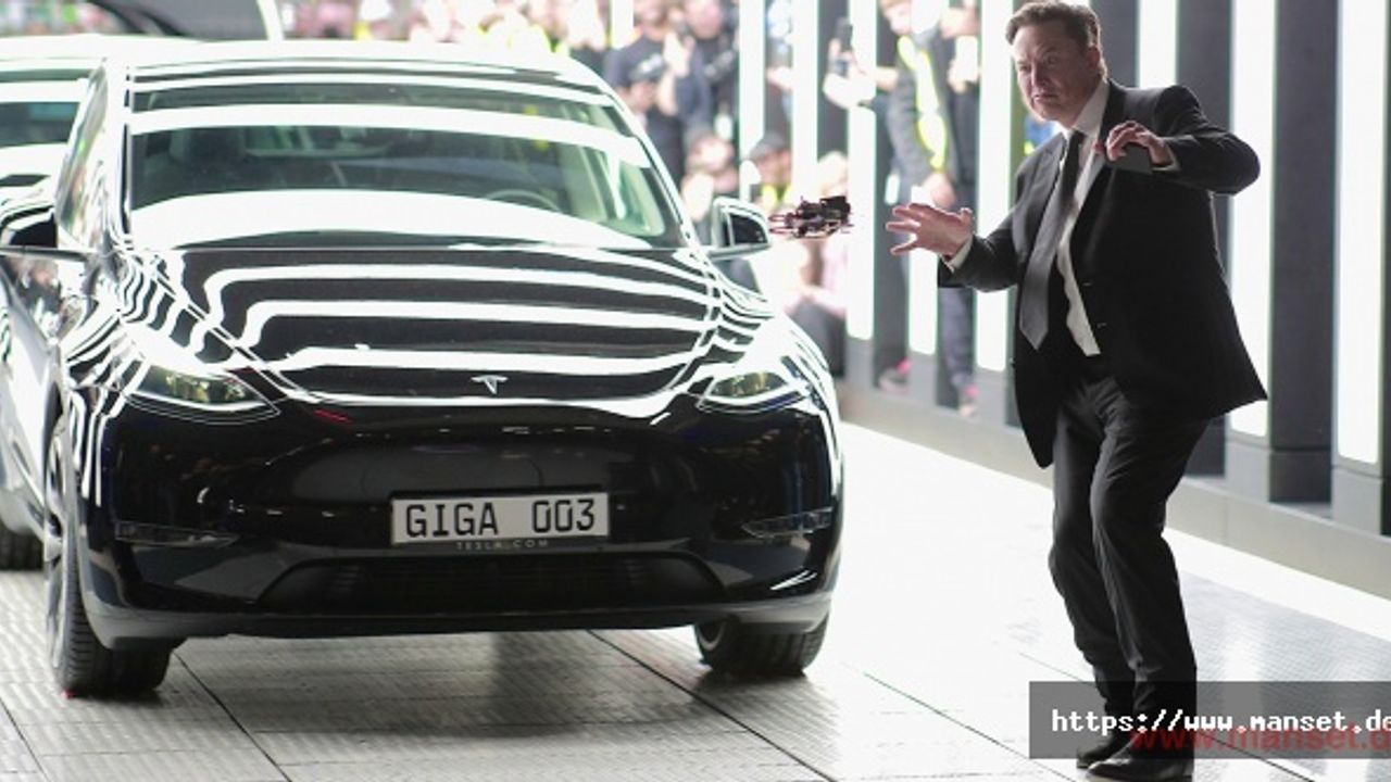 Tesla, ABD’deki 120 binden fazla aracını geri çağıracak