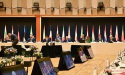 AB, Rus turistlere vize verilmesini kolaylaştıran anlaşmayı askıya aldı
