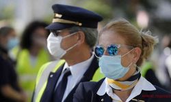 Almanya’da uçakta maske zorunluluğu kalktı