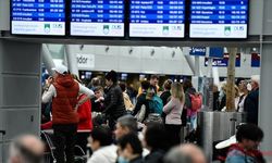 Almanya'da pilotların grevi nedeniyle çok sayıda uçuş iptal edildi