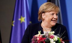 Eski Almanya Başbakanı Merkel, 2022 Nansen Mülteci Ödülünü aldı