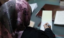 EuGH-Urteil: Betriebe können Kopftuch im Job verbieten