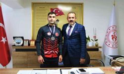 Siirtli sporcu dünya 2.’si oldu