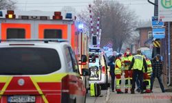 Almanya’da Kiel-Hamburg yolcu treninde bıçaklı saldırı: 2 ölü, 5 yaralı