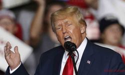 Trump: "Salı günü tutuklanacağım. Protesto edin, ülkemizi geri alın"