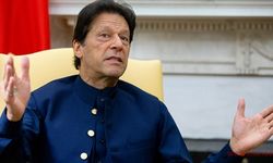 Pakistan eski başbakanı Imran Khan yolsuzluk iddiasıyla tutuklandı