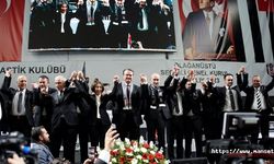 Beşiktaş’ın 35. başkanı Hasan Arat oldu