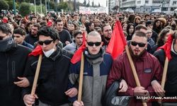 Yunanistan’da öğrenciler, özel üniversitelere karşı 3 gündür sokakta