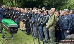Hamburg’un sevilen İş İnsanı Rahmi Bursalı toprağa verildi