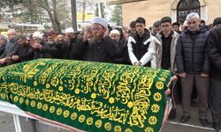 Hollanda'da cansız bedeni bulunan imam Fatih Eryılmaz, Kütahya’da toprağa verildi